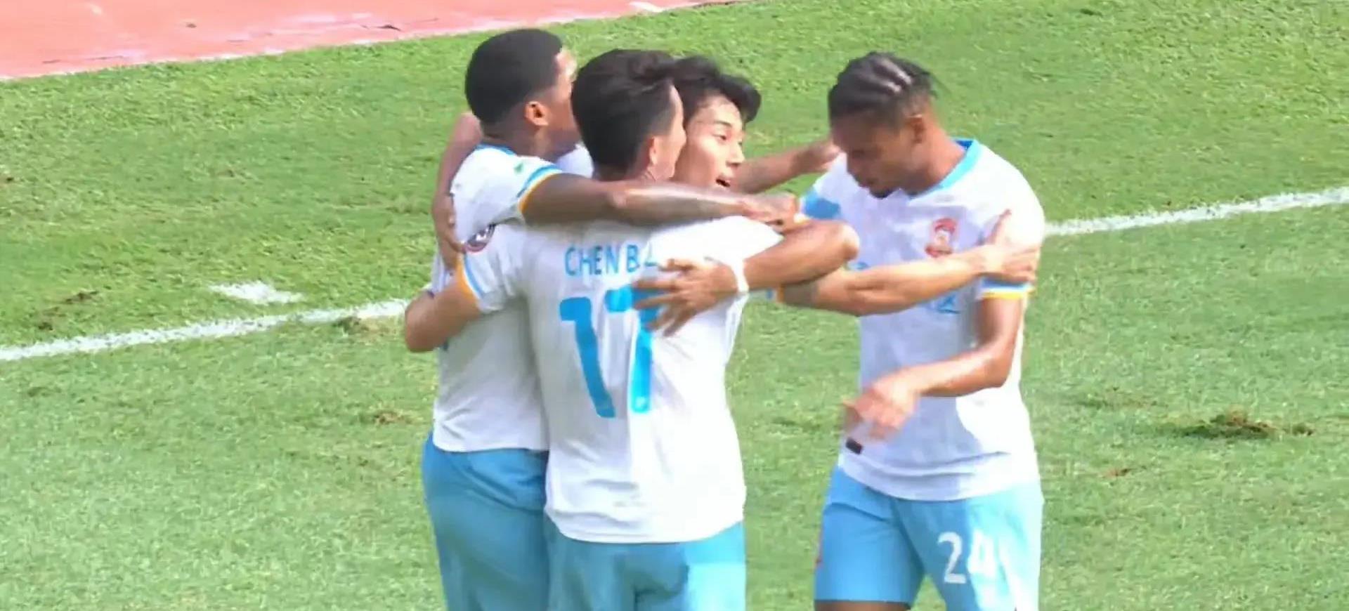 中甲最新积分榜青岛,中甲联赛青岛西海岸冲超形势