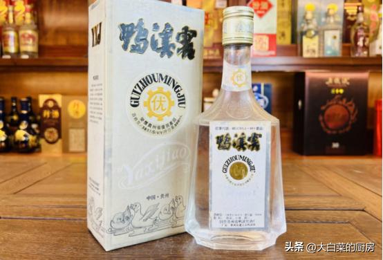 怪事！贵州人常喝的酒，并不是茅台，而是4款“平价酒”，为啥？