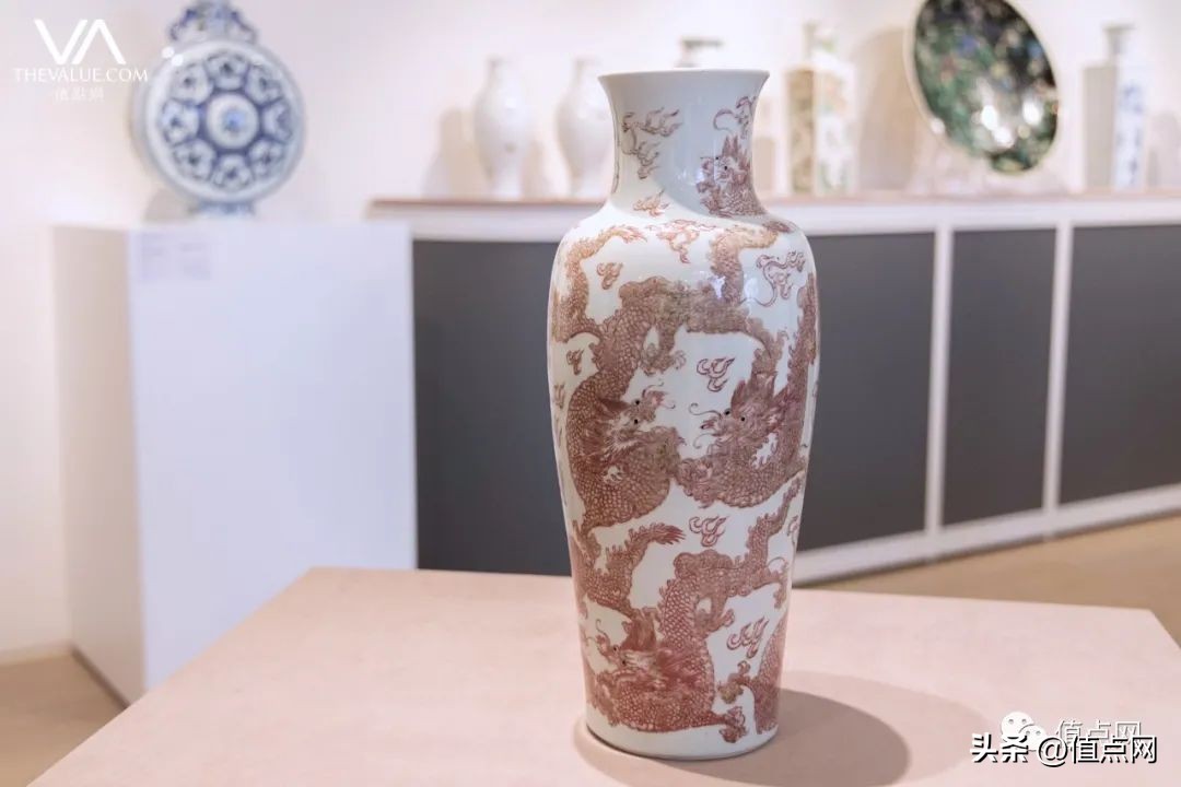 徐展堂藏清乾隆粉青釉六管瓶,徐展堂藏品