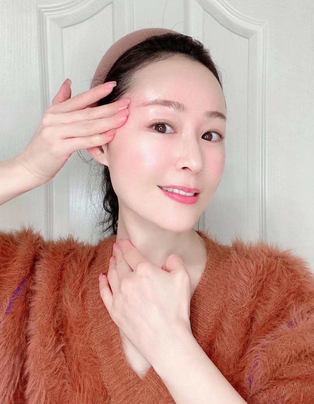 40以上女人抗衰老护肤,40岁的女人一般护肤品不抗皱