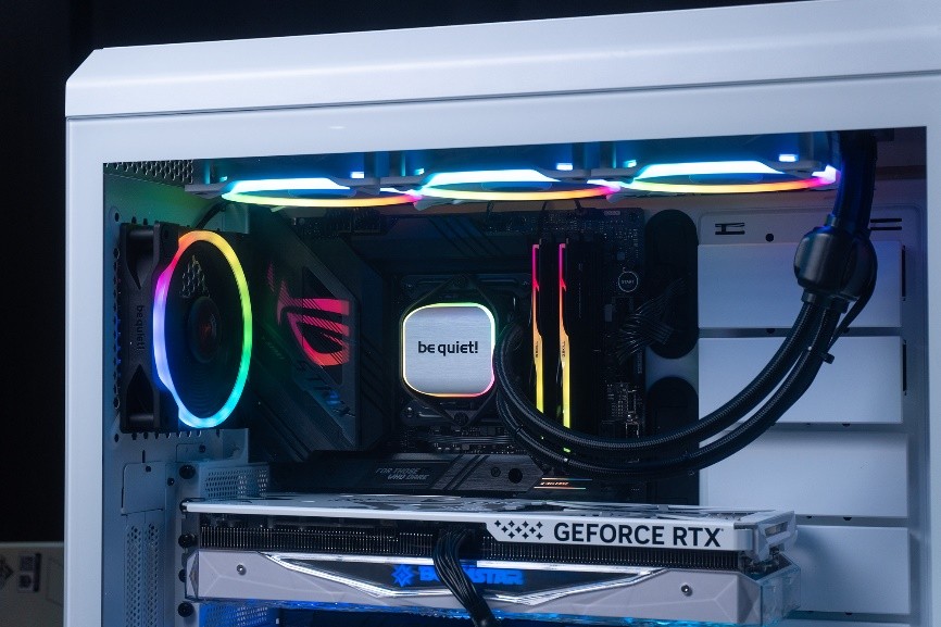 新风扇就是好，德静界Lightwingswhite，白色RGB秀起来