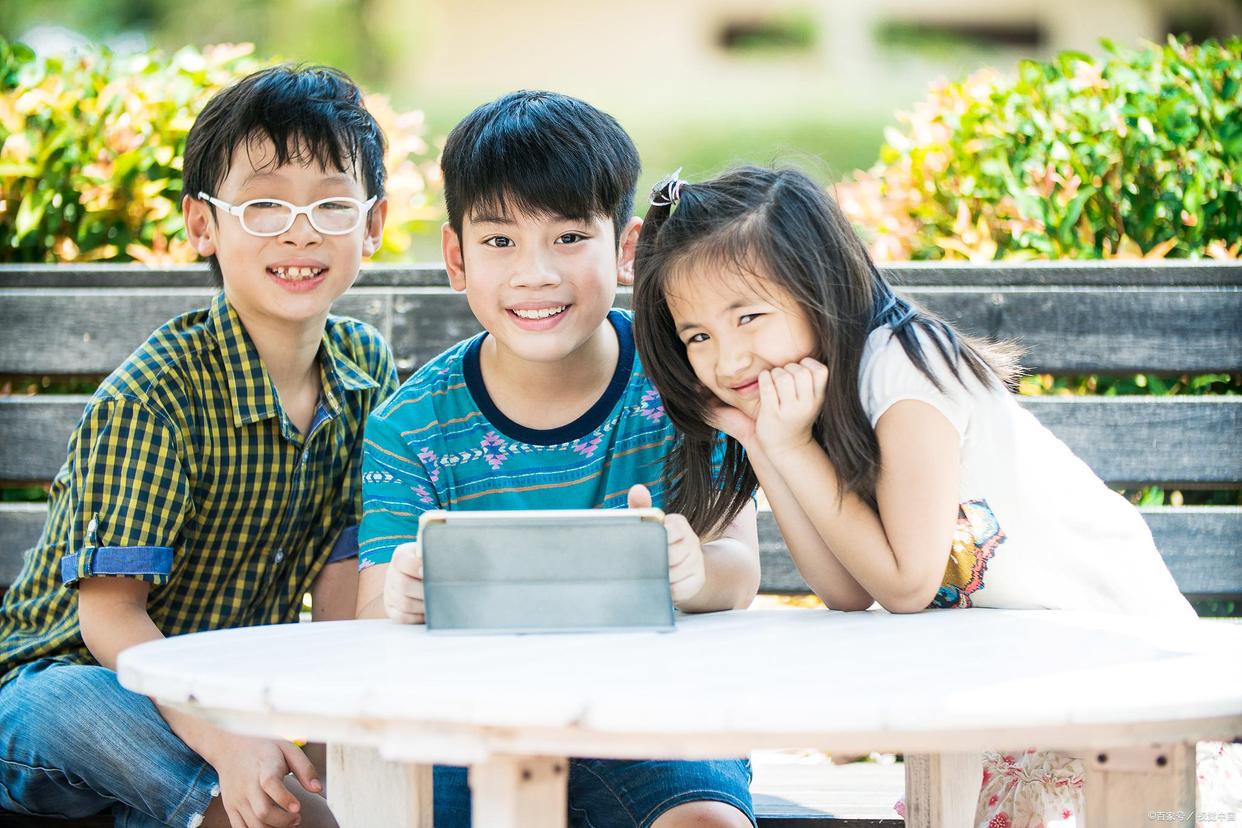 14岁女孩144矮小应该怎么长高,14岁男生个子矮如何长高