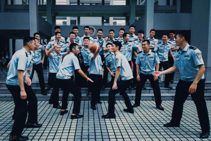 211冷门专业和普通本科王牌专业,文科冷门专业就业率高的