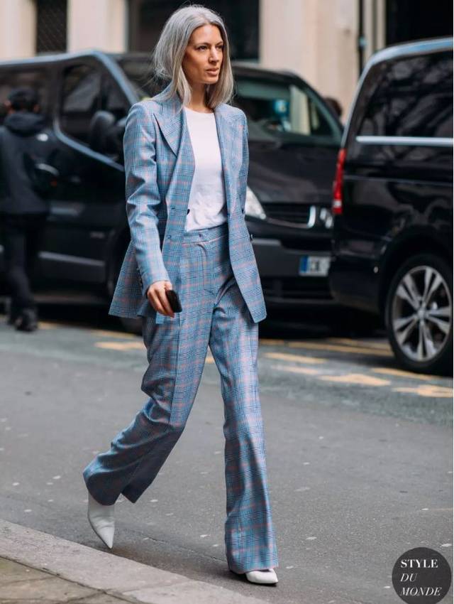 怎样把衬衫穿起来显得硬挺,怎么把衬衫穿的很有质感