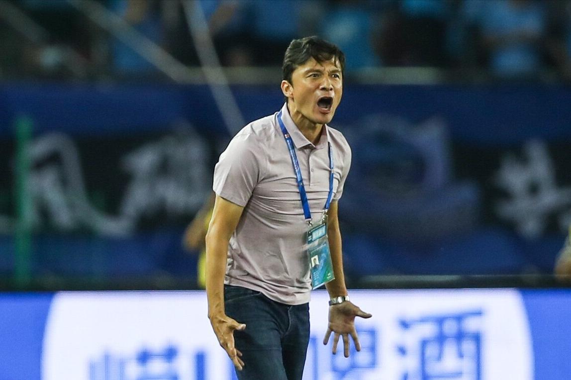 郑智激情指挥,郑智谢晖