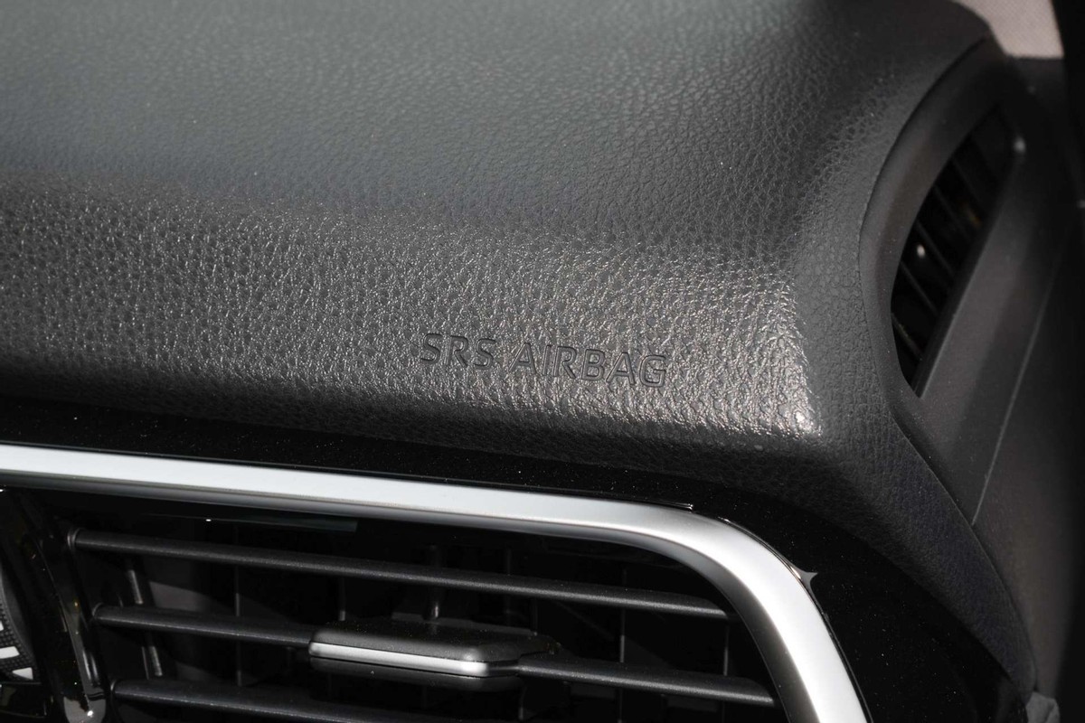 18年凯美瑞双擎旗舰版沉浸式体验,新款凯美瑞双擎2.5豪华版概念