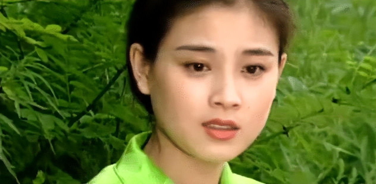 露额头发型会显得阳光,露额头显精神的发型