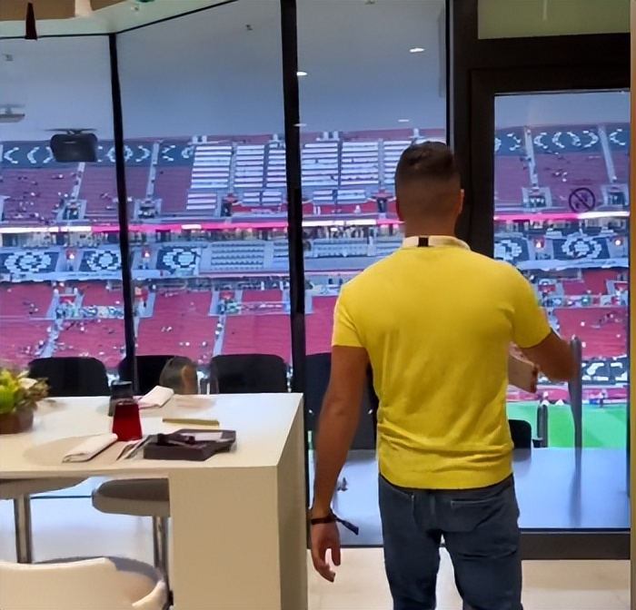 卡塔尔世界杯2200亿,卡塔尔办世界杯中国能赚多少钱