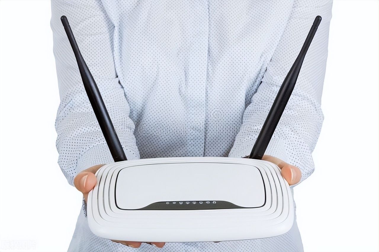 wifi路由器设置网速变好,家用路由器怎样放信号强网速快