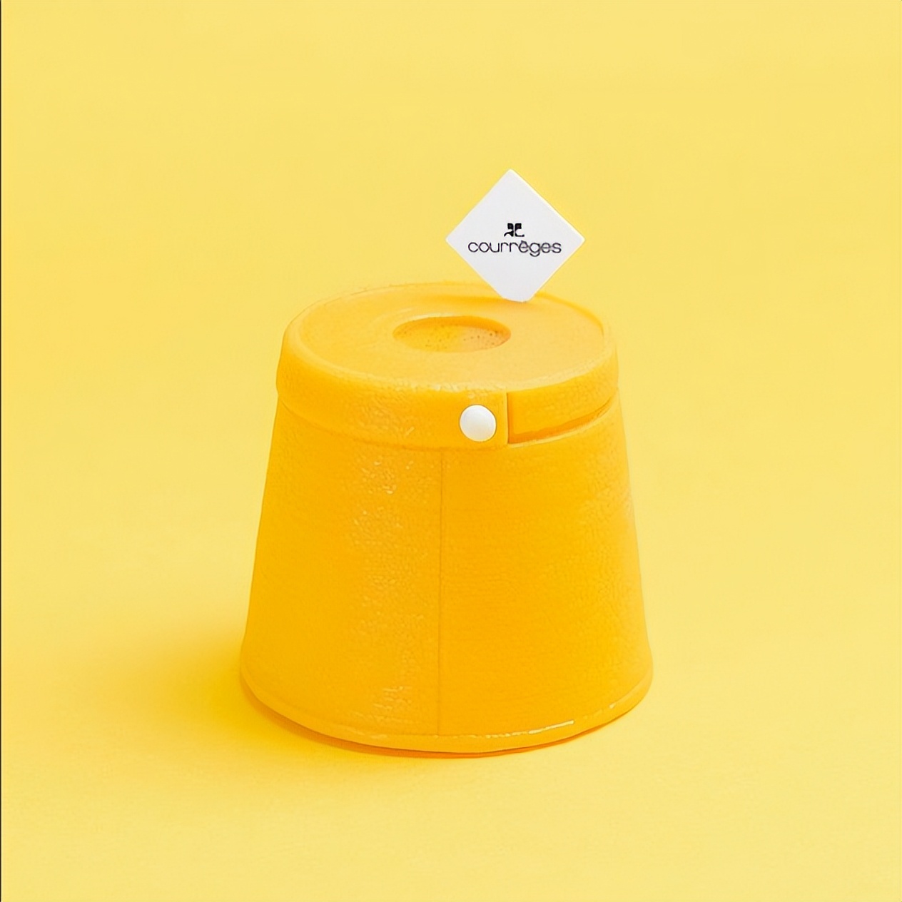 跟着「鞋子哥」逛巴黎甜品！每双鞋都适配！还能这么拍！