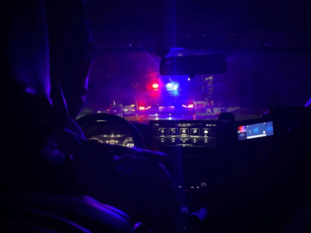 这位警察来告诉你,如何成为沙河“尖刀兵”