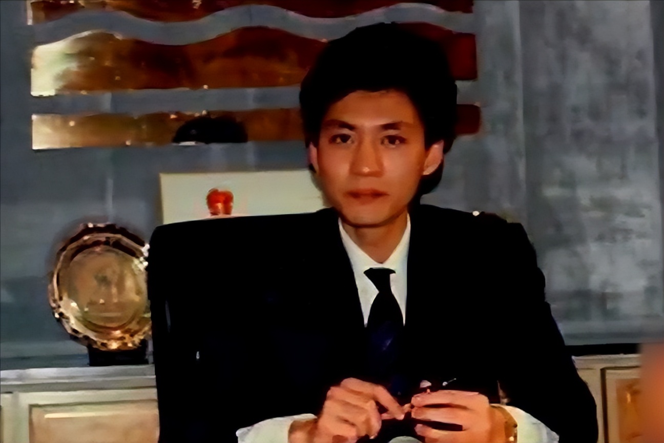 中国第一位办手机号码的人，当时号码随便选，最终他挑了什么号？