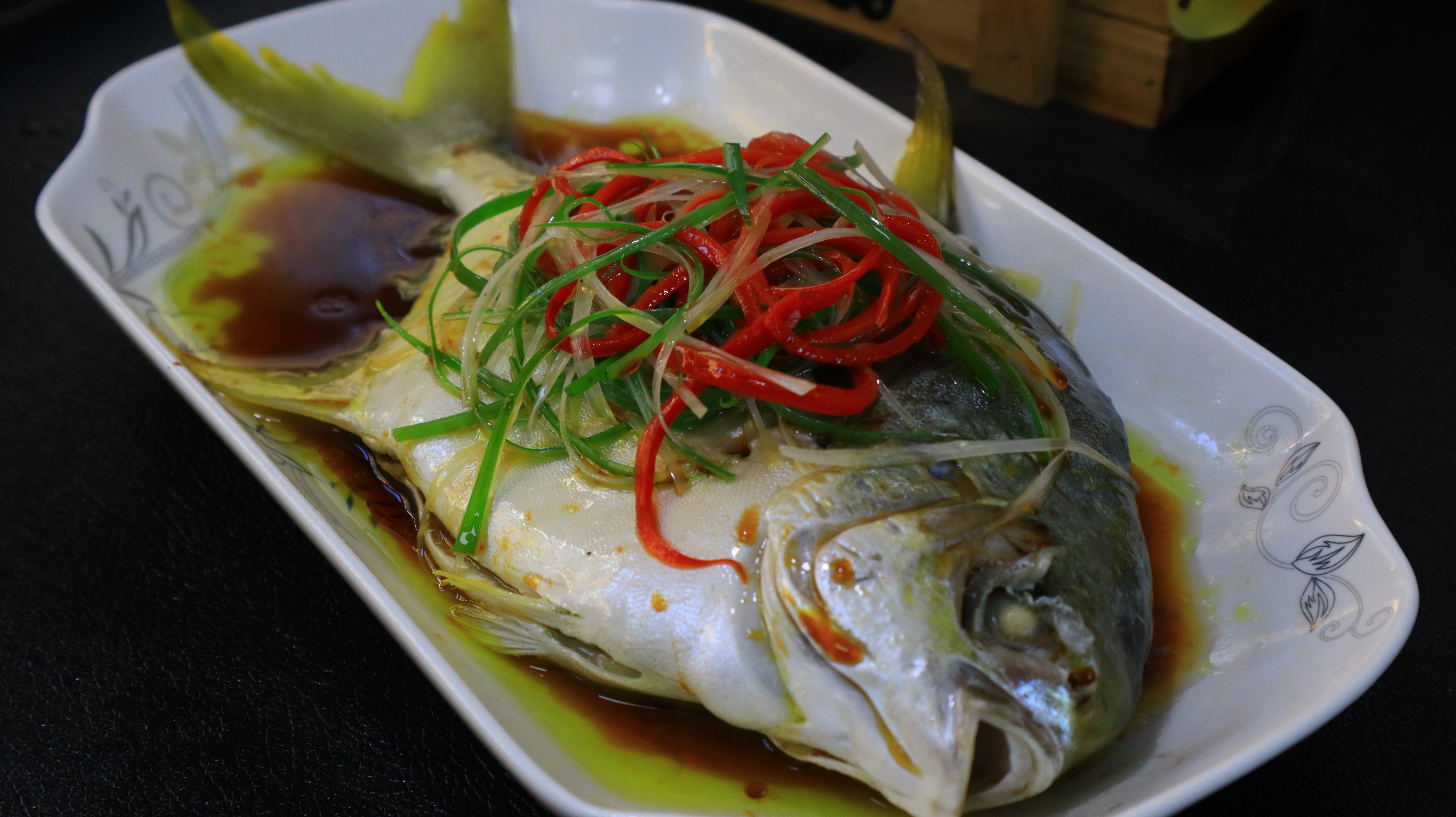 清蒸鲳鱼一般要蒸多长时间,清蒸鲳鱼一般开锅蒸几分钟