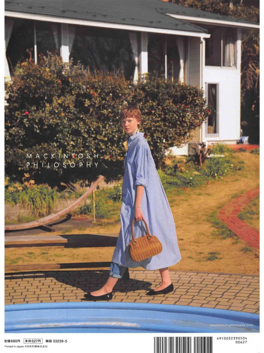 驼色连衣裙搭配的高级穿法,原来都这样穿驼色太年轻洋气了