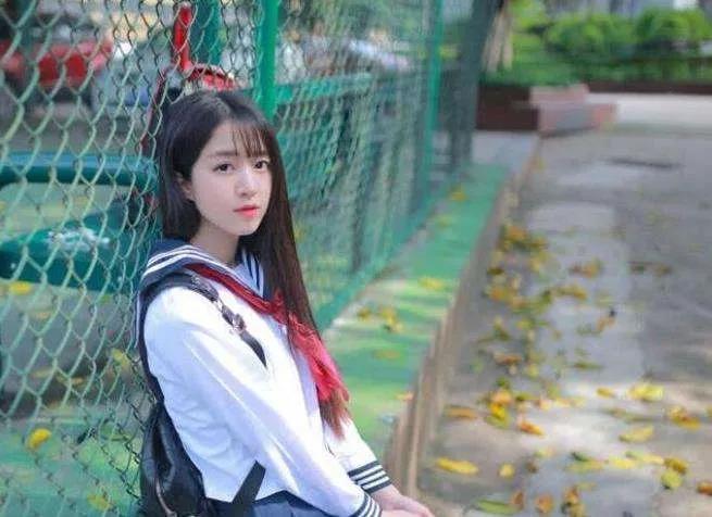 帮助人的话题,和女生聊天的100个话题初级