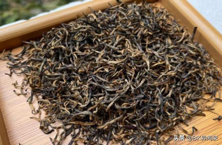 六大茶山金毫红茶,云南茶金毫红茶