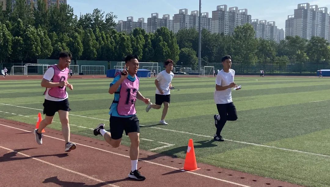 唐山市教师足球基本功比赛通知,小学体育教师足球训练工作情况