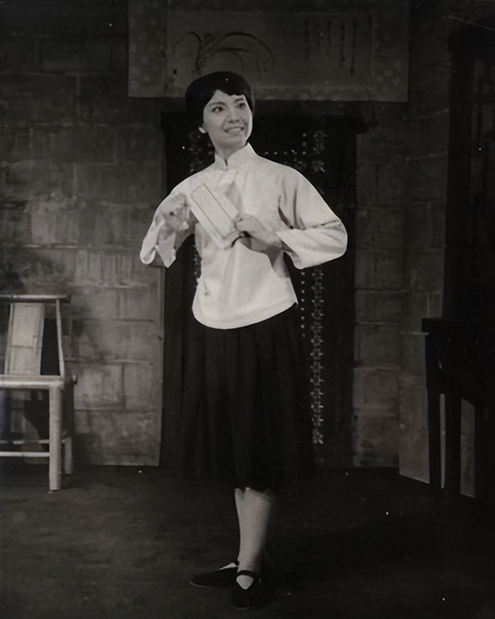 京剧李维康耿其昌二进宫,京剧名家李维康几任丈夫