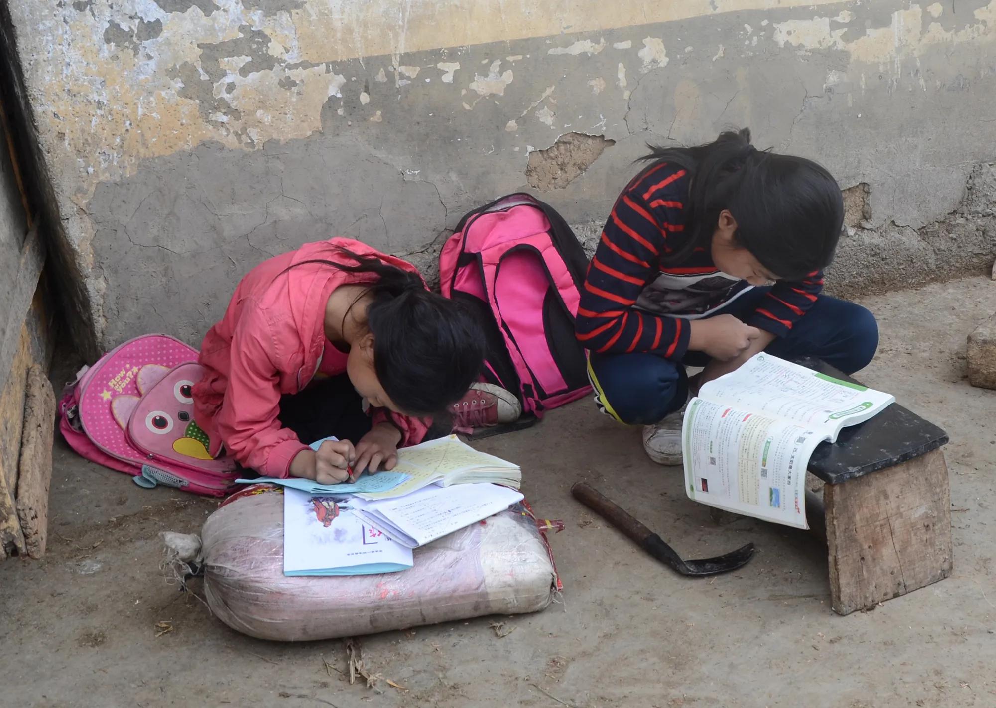 穷人如何创业翻身赚钱,穷人养驴翻身创业项目