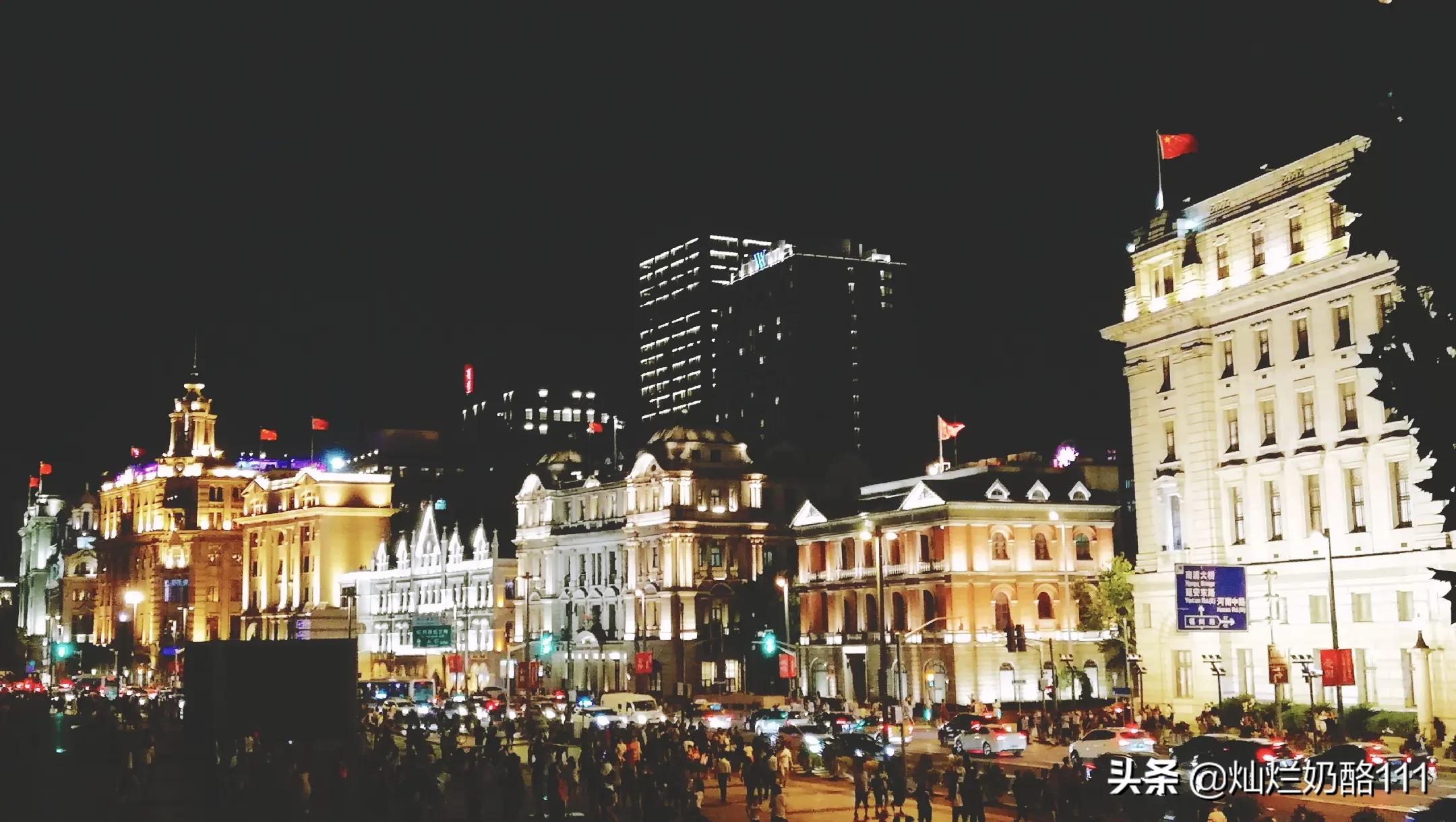 在相册里看风景,相册里看旅游照片