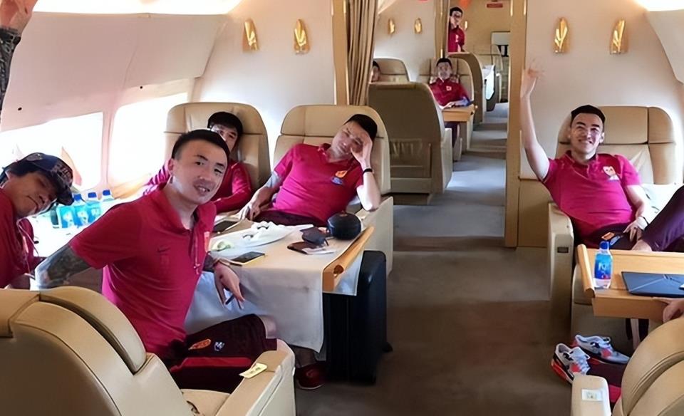 中国男足悲伤时刻,中国男足最悲惨一场