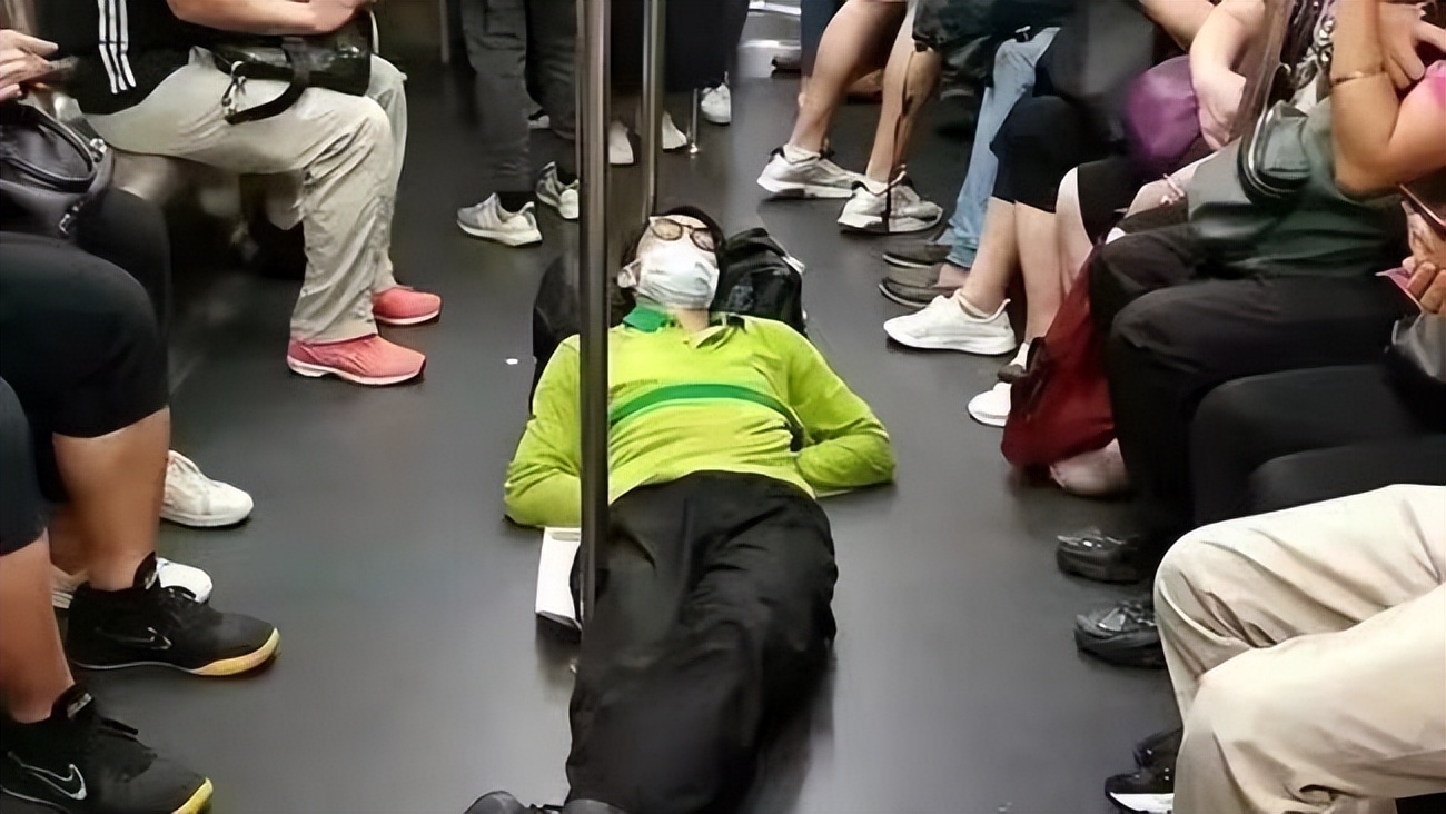 雷军谈年轻人“躺平”,年轻人该躺躺就躺躺