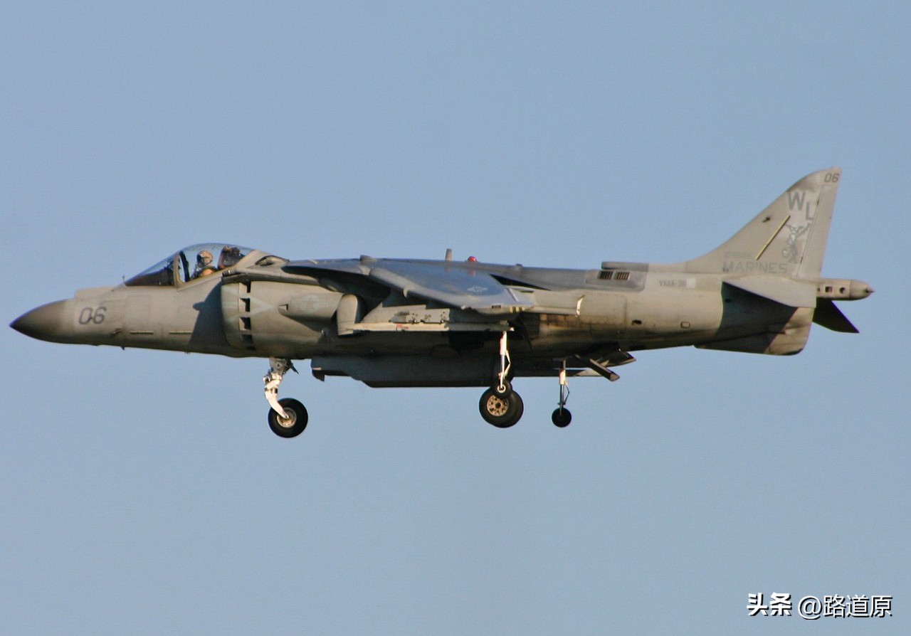 百事可乐700万积分兑换战斗机,百事可乐积分换战斗机原视频