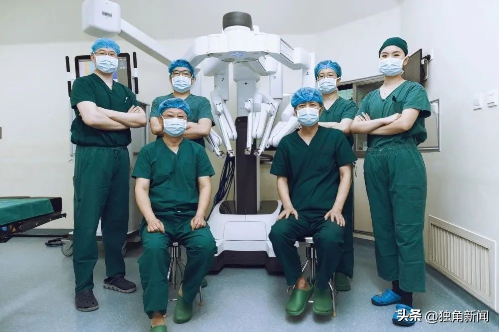 中心医院达芬奇手术机器人,大连达芬奇机器人手术