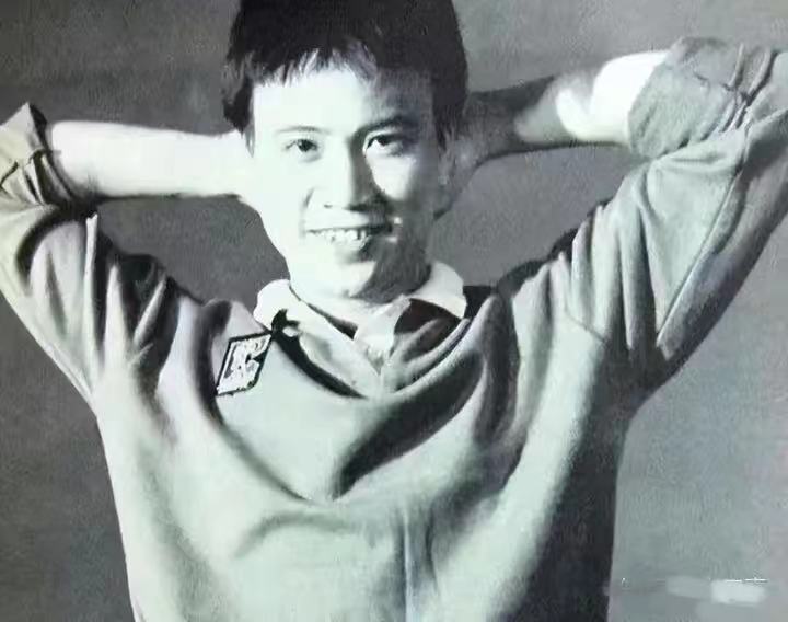 过气老戏骨窘况：农村走穴、直播捞金、情史混乱，晚节还值钱吗？