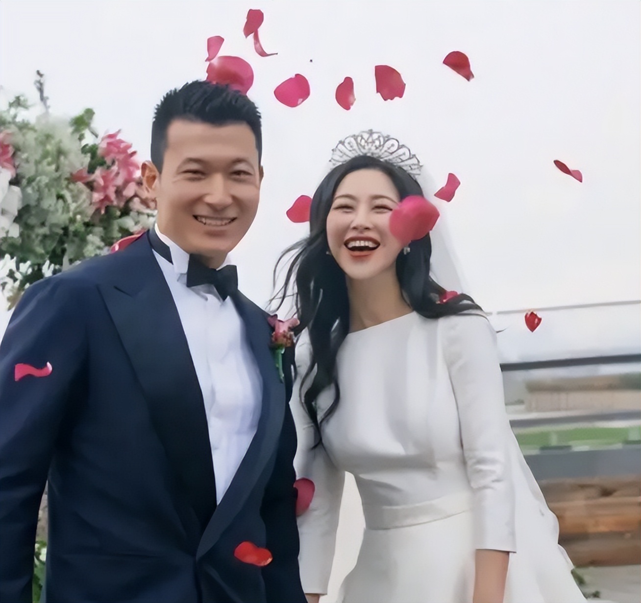 一脸福相天生富贵的几位女明星,天生自带苦相的十位女明星