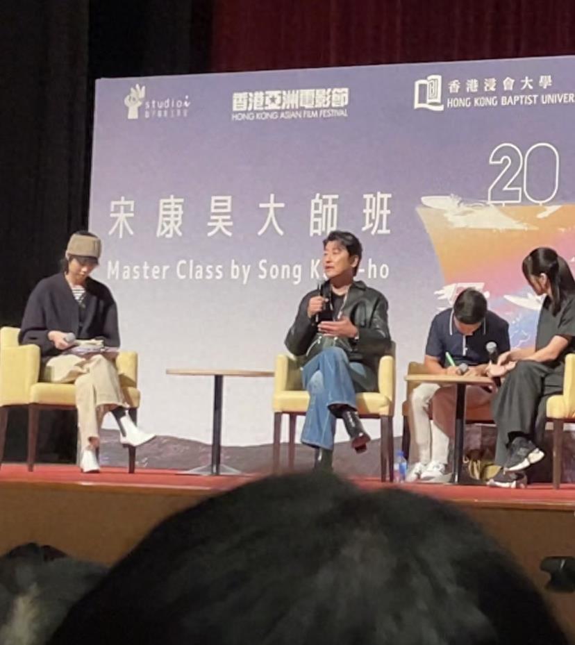 #周星驰宣布拍摄少林女足,周星驰宋康昊