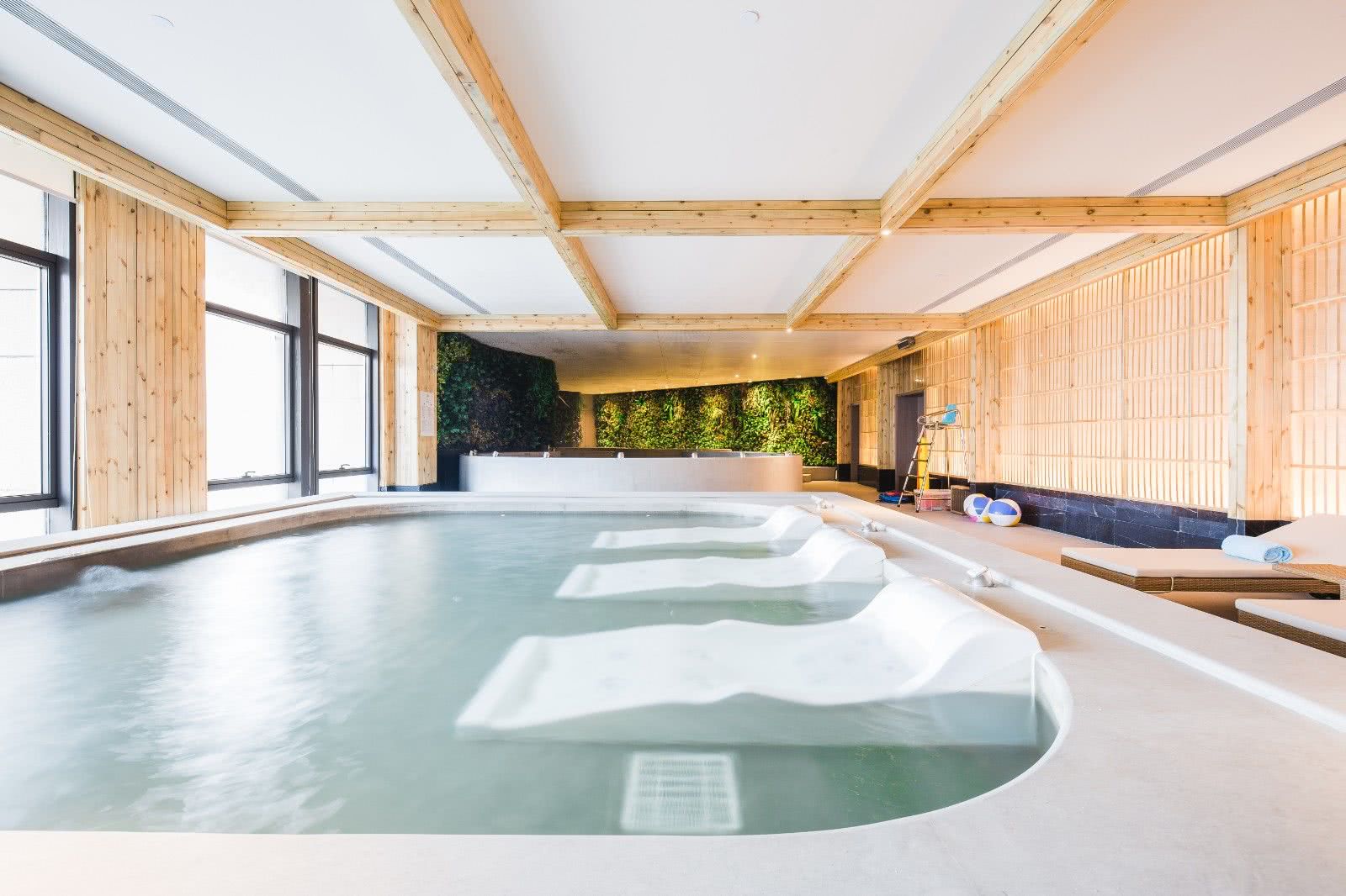 自驾游北戴河住在哪个酒店,北戴河自驾酒店哪家好玩