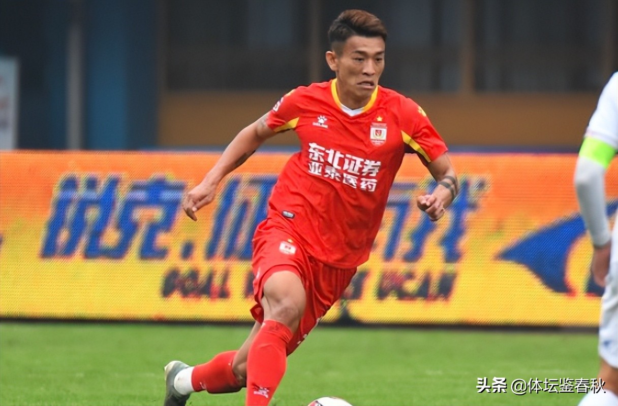 再见！中超黑马官宣2功勋球员离队，1人荣归故里，1人将转投中甲