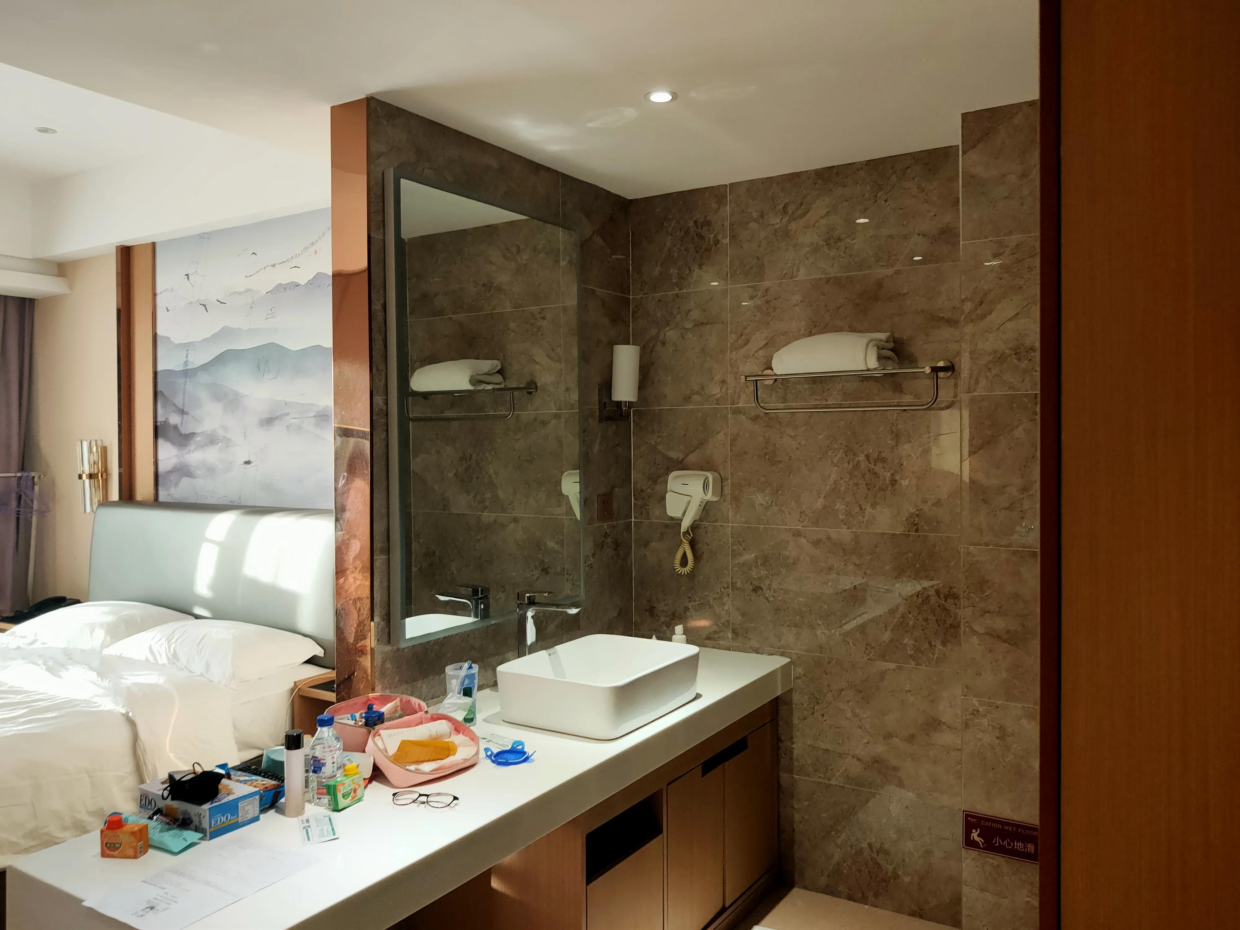 新防疫政策回国人员要求,各省回国防疫最新政策