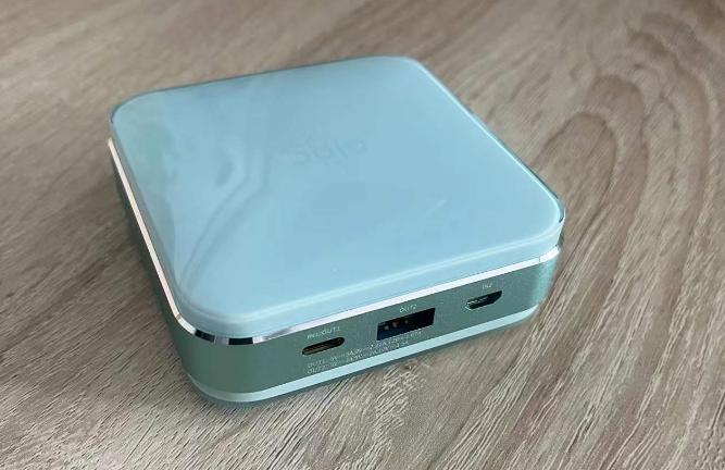 “颜”之有理，aigo移动电源S20000P：一眼动心的女神好物