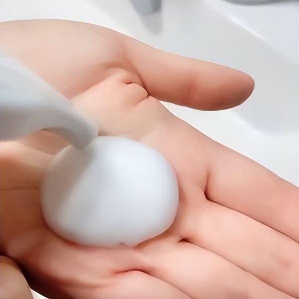 正确护肤可以让肌肤变得更好,日本女性为什么会护肤