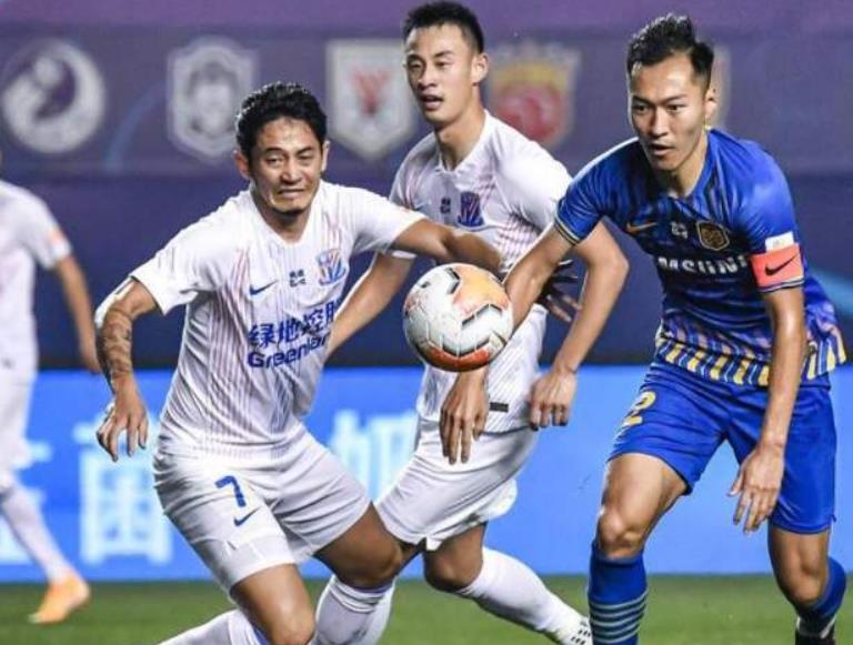 足坛扫黑暗流汹涌！曝两大中超豪门老总神秘失联被查，都是*江老**湖