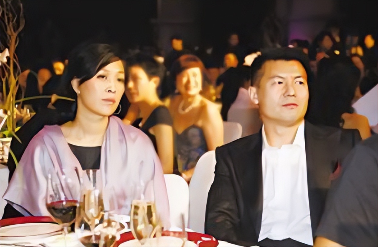 那英孟桐婚姻,那英现任丈夫孟桐照片