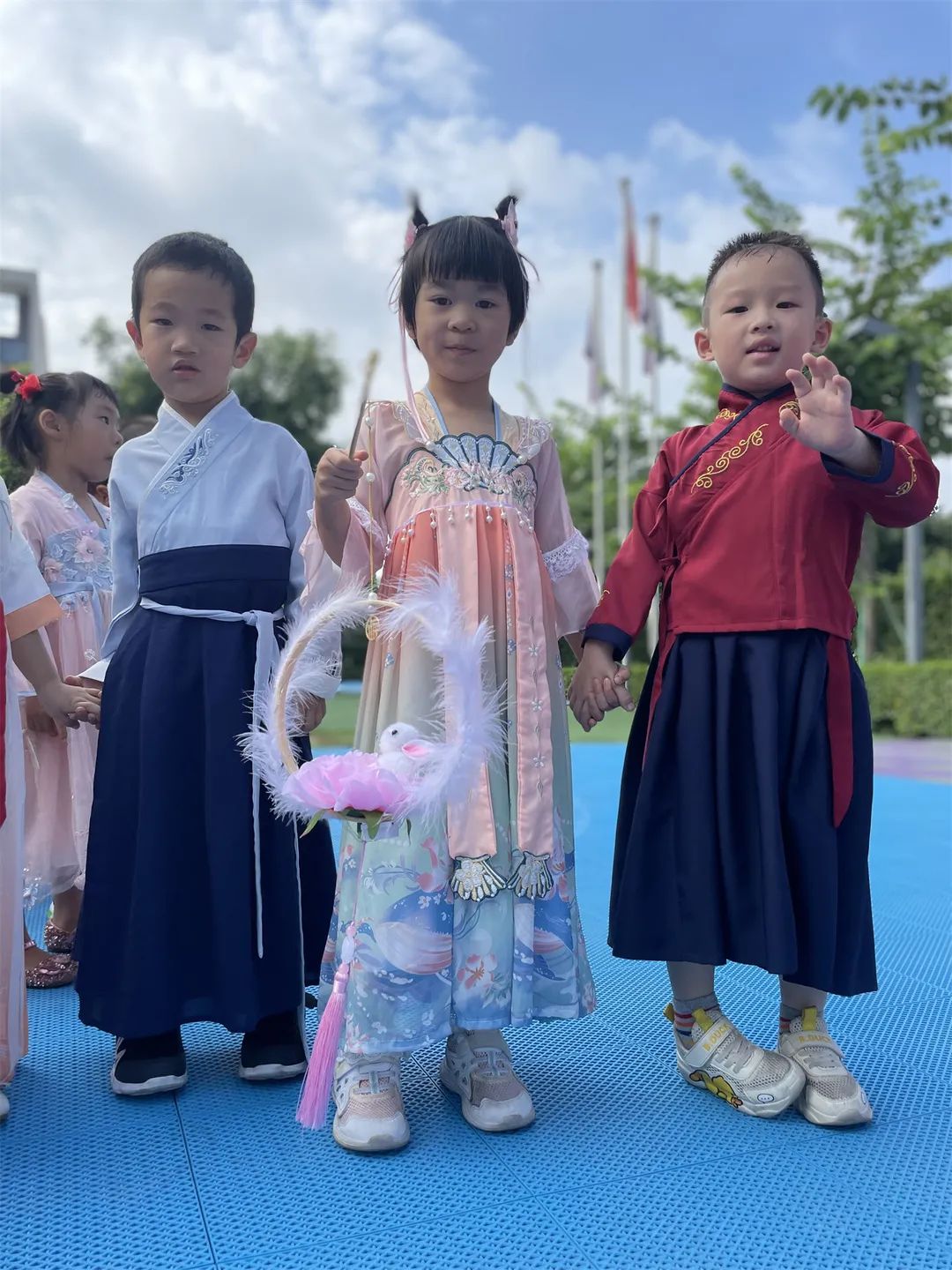 心怀皓月，致敬师恩，百仁幼儿园中秋节教师节双节主题系列活动