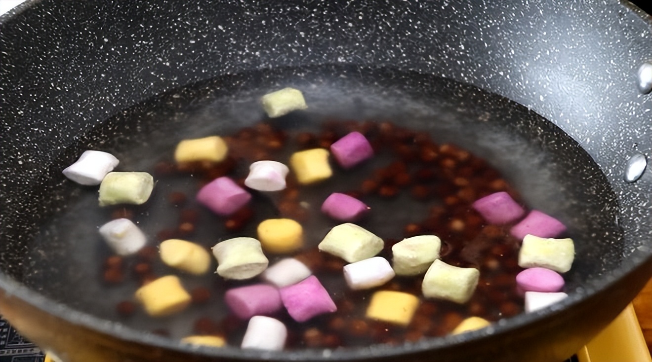 情人节吃的甜点有哪些,520情人节送什么吃的礼物