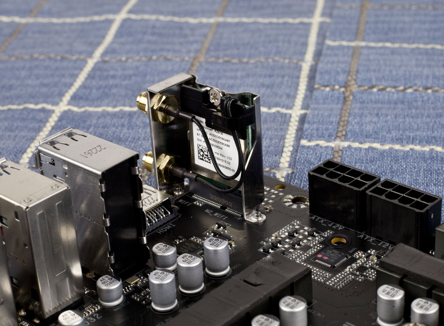 技嘉小雕x670aorus,技嘉锐龙7000系列主板的黑科技