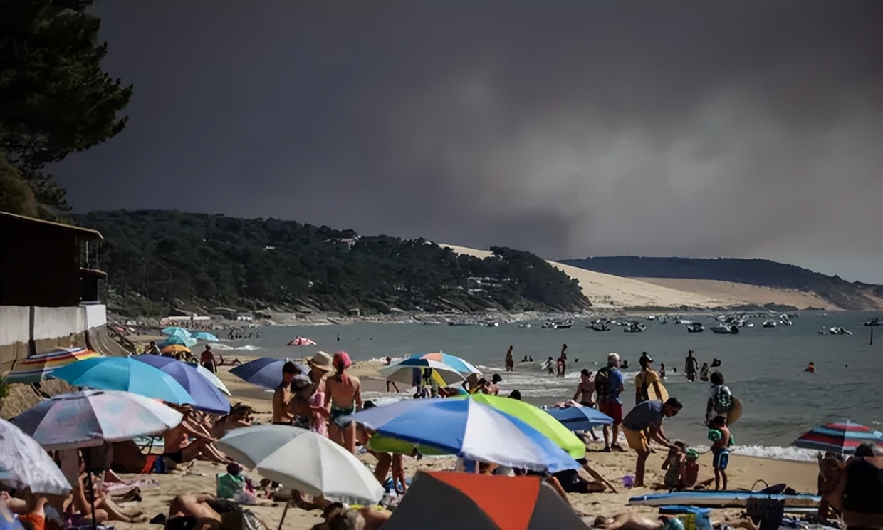 地球怎么了为啥北方暴雨那么频繁,地球突然遭遇极寒天气