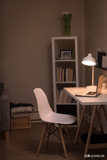 电脑机壳带电怎么回事,电脑机箱带电是怎么回事