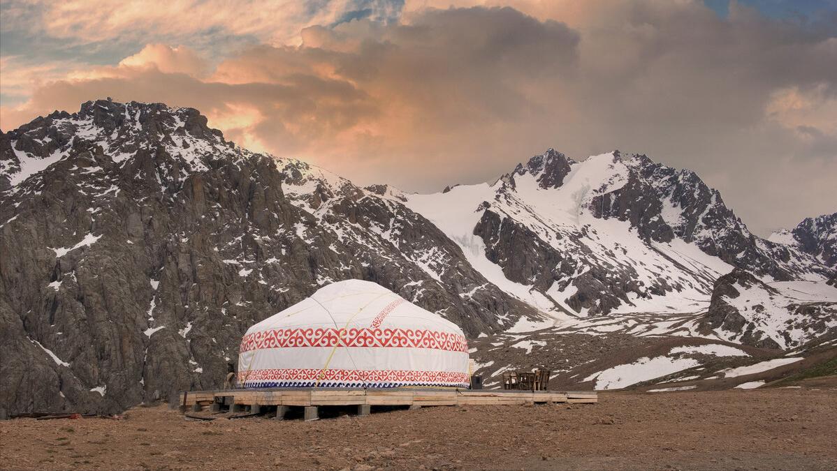 贝加尔湖淡水要流入中国吗,贝加尔湖流入北冰洋的水量