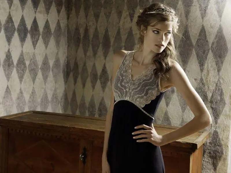 九零后小伙休学创业做网红内衣,90后小伙卖内衣年入百万