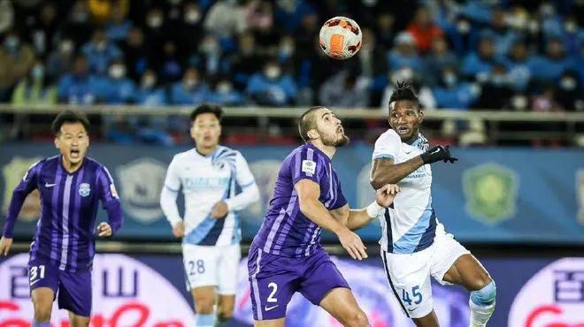 于根伟过人集锦,于根伟谈球队成绩波动