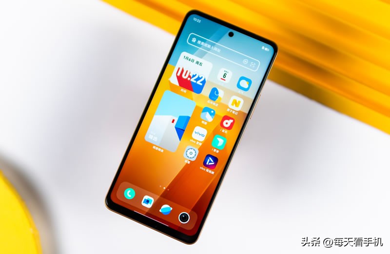 120W闪充千元机价格已探底!有64MOIS主摄和NFC,12+256G版1569元