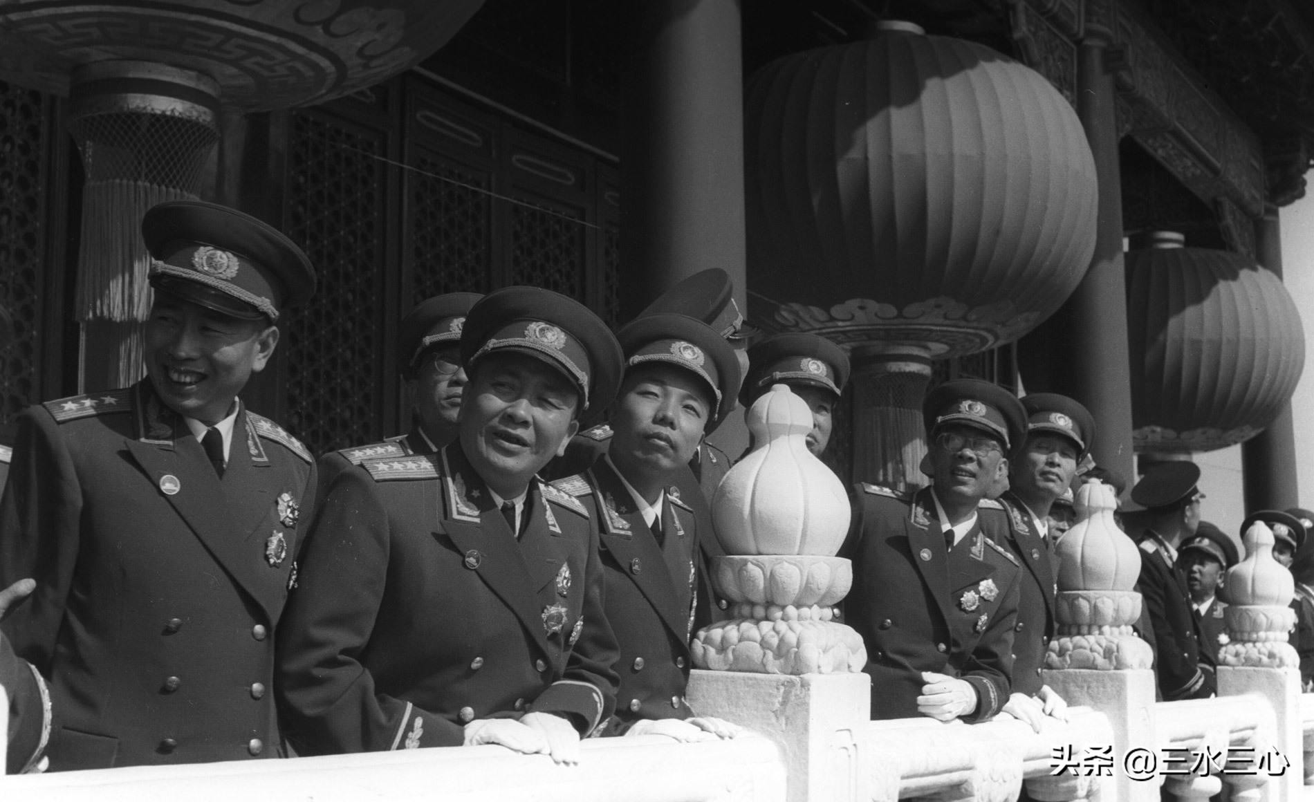 开国将帅中3位元帅、3名少将担任正国级，你知道是哪些吗？