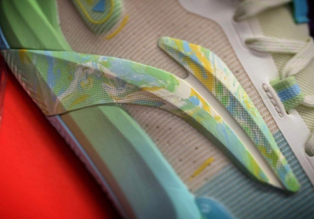 驭帅16v2与闪击9,李宁闪击第7代拖鞋