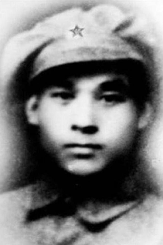 建国后,河南一商店老板被群众当特务,政府通告:他的代号是112